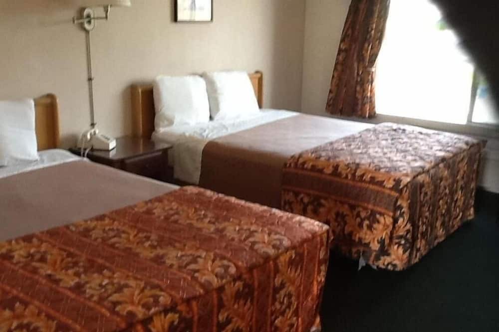 Photo of Bedroom in Downey
