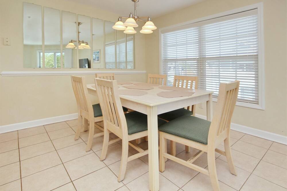 Photo of Livingroom in Calabash
