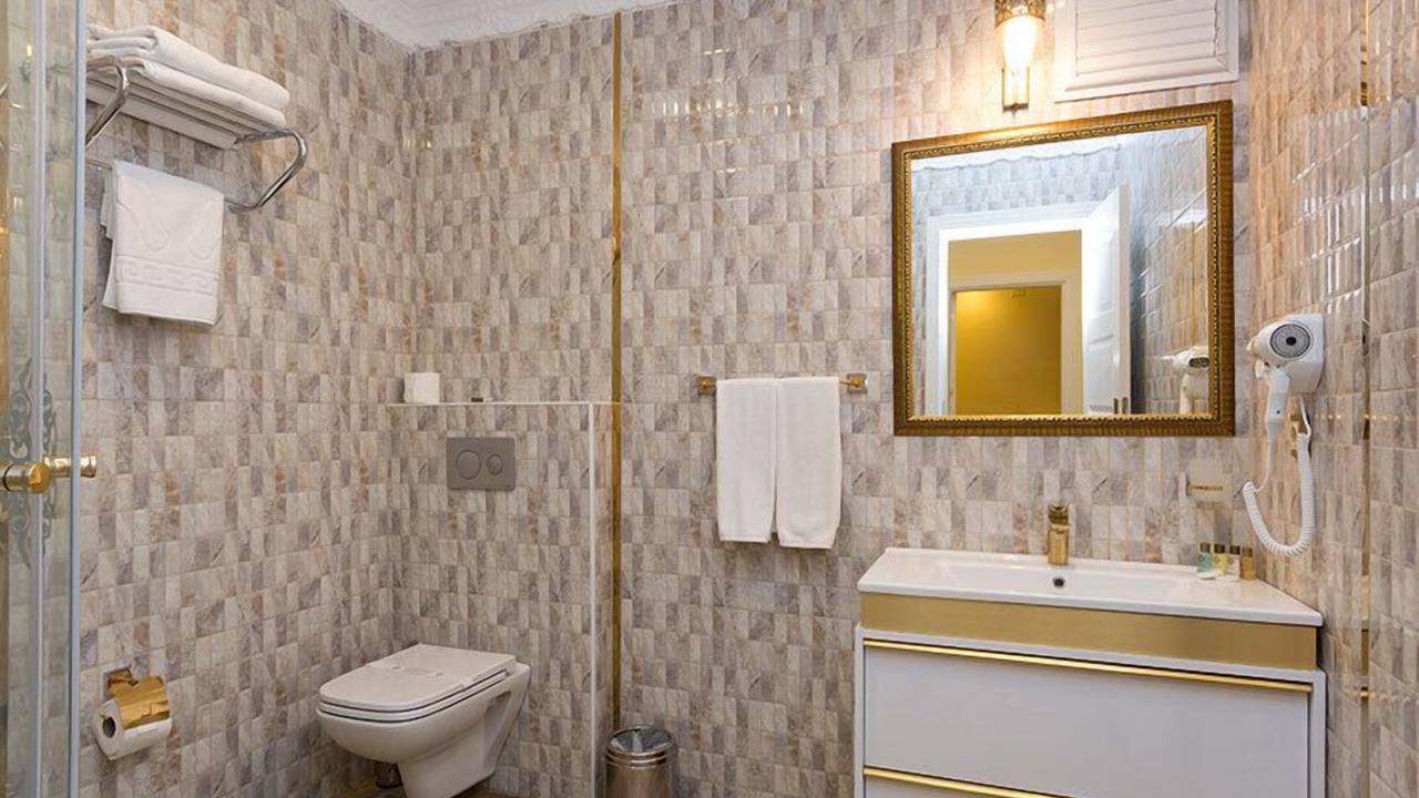 Photo of Bathroom in Mezetli