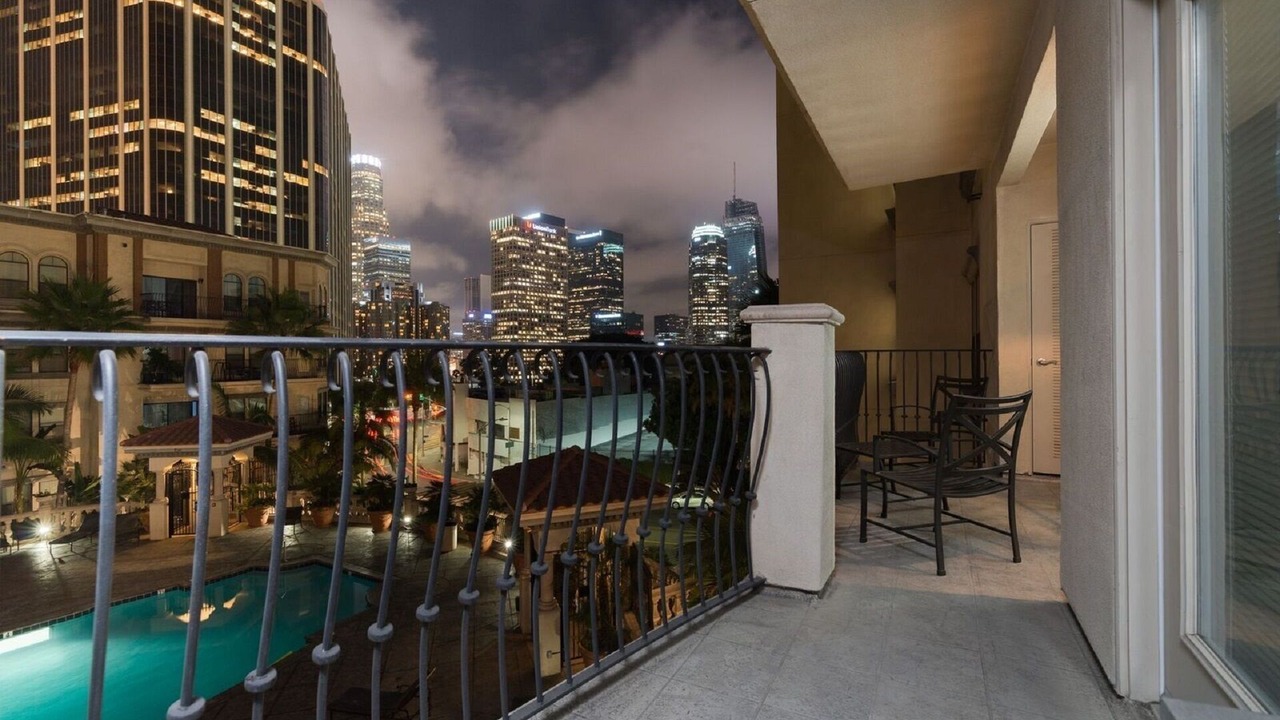 Photo of Outdoor in City West