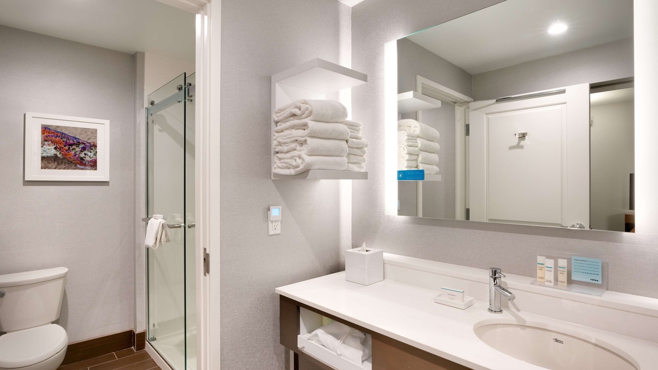 Photo of Bathroom in Anaheim Resort