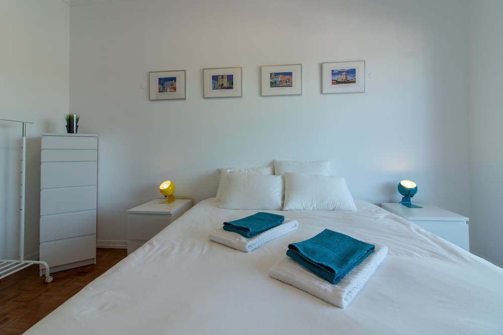 Photo of Bedroom in Cacilhas