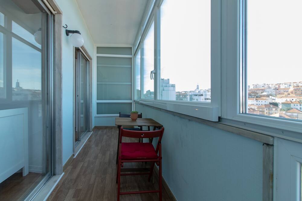 Photo of Bedroom in Cacilhas