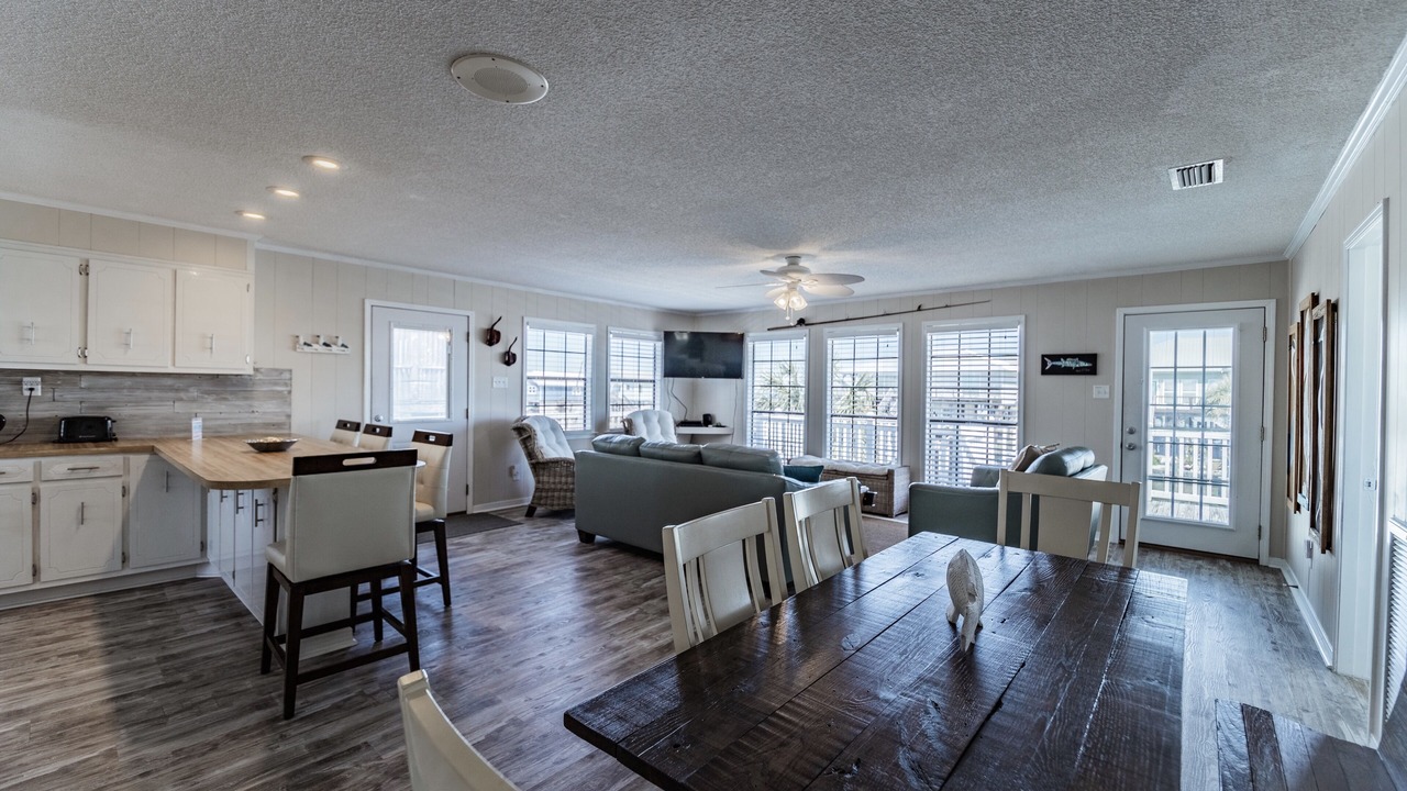 Photo of Kitchen in Silver Cay
