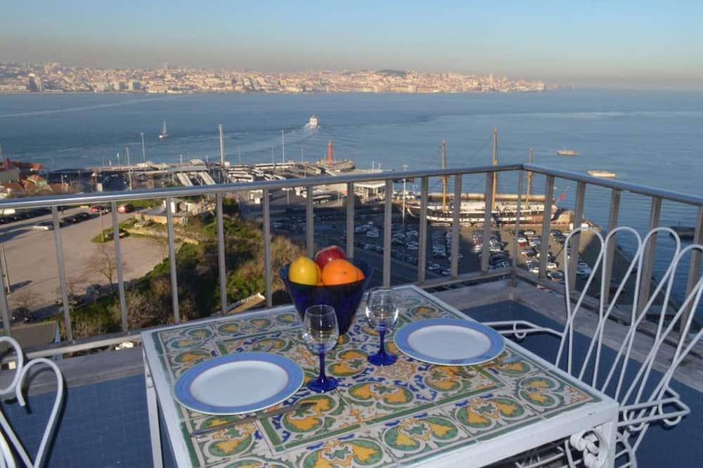 Photo of Patio Balcony in Cacilhas