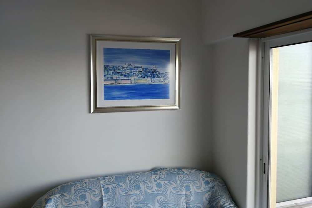 Photo of Bedroom in Cacilhas
