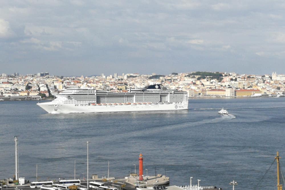 Photo of Others in Cacilhas