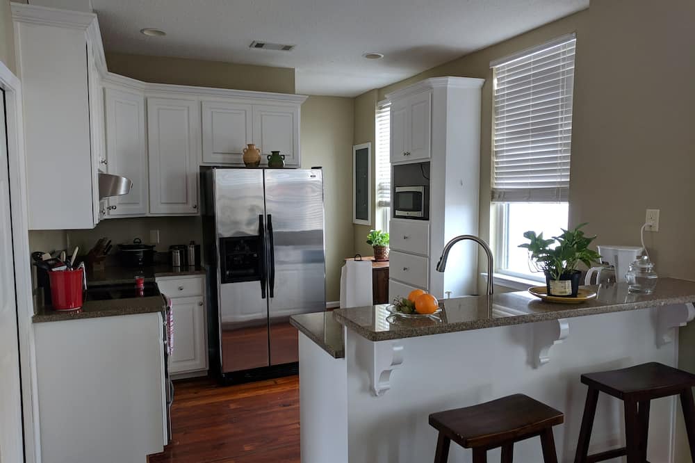 Photo of Kitchen in Troy