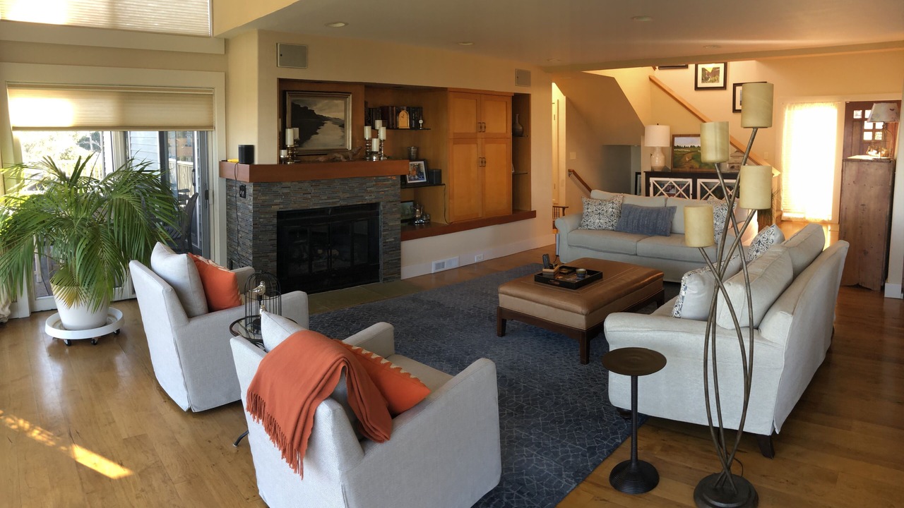 Photo of Livingroom in San Anselmo