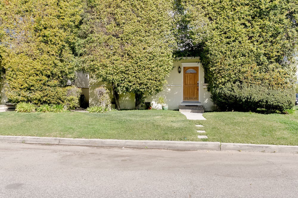 Photo of Others in Valley Village