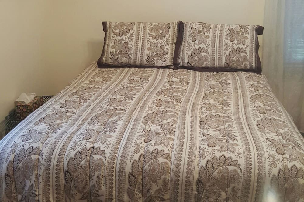 Photo of Bedroom in Firthcliffe