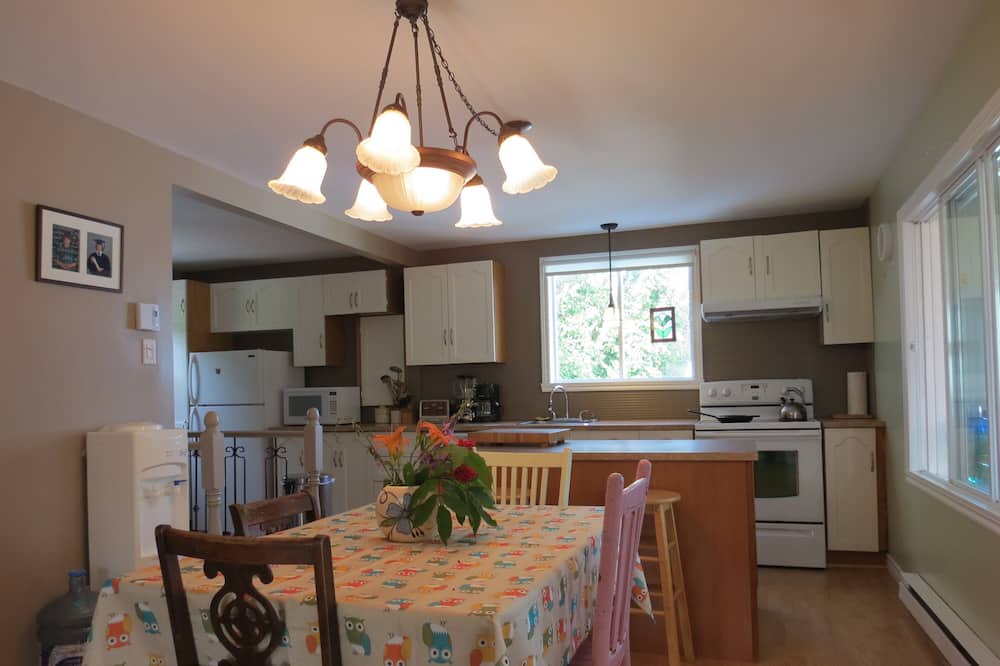 Photo of Kitchen in Les Eboulements