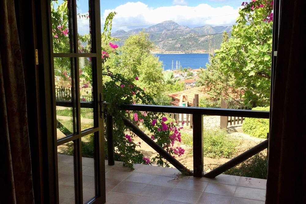 Photo of Patio Balcony in Selimiye