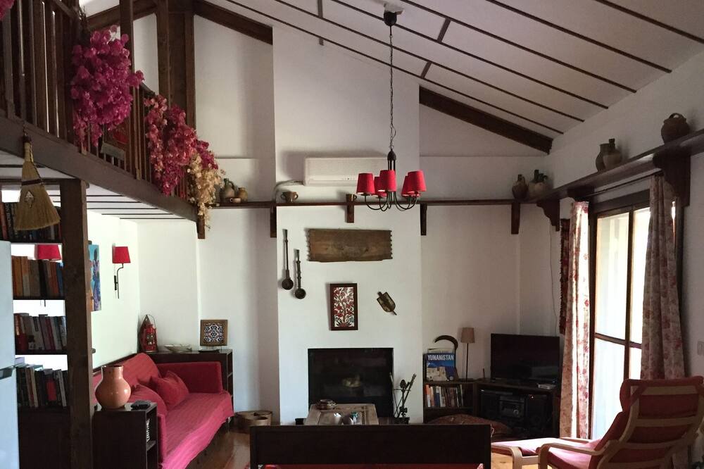Photo of Livingroom in Selimiye