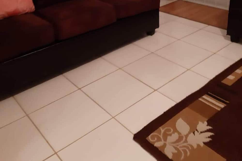 Photo of Livingroom in Winding Bay