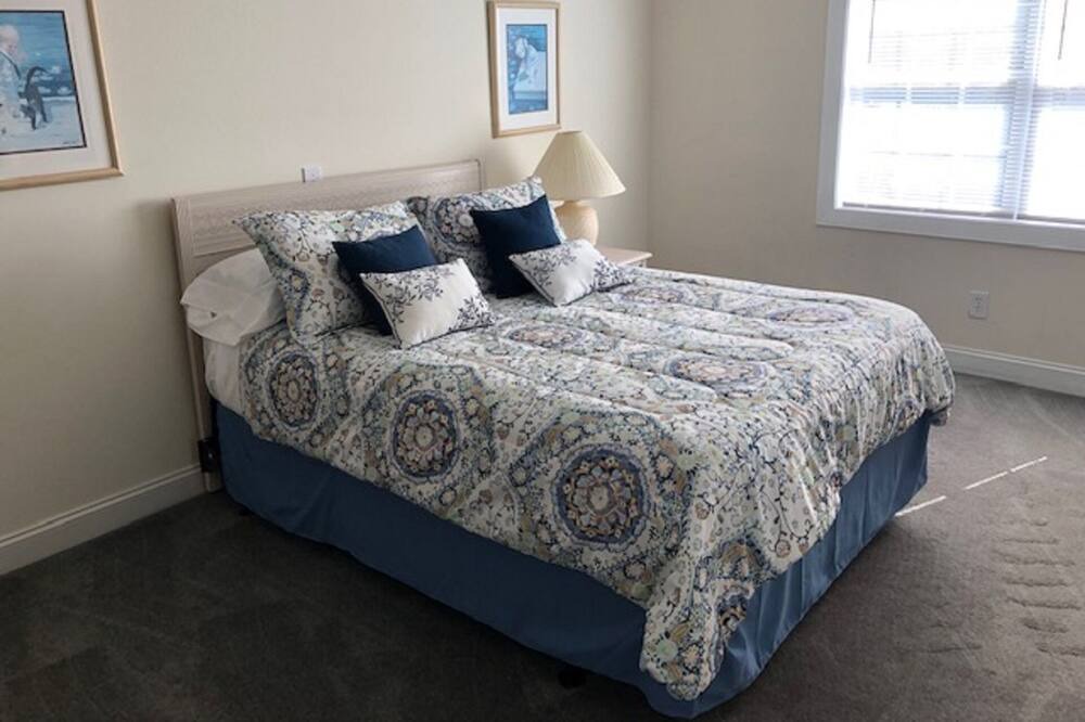 Photo of Bedroom in Calabash