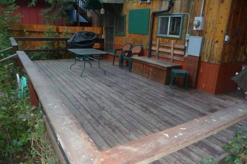 Photo of Patio Balcony in Camp Nelson