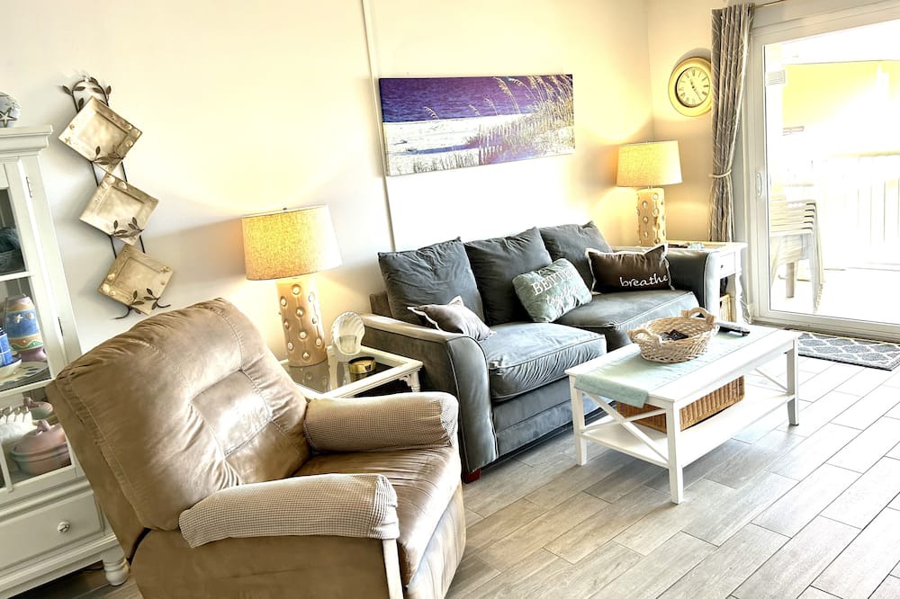 Photo of Bedroom in Point East