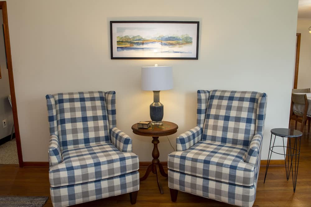 Photo of Livingroom in Town of Ledyard