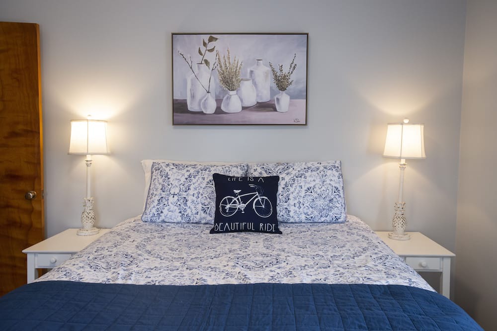 Photo of Bedroom in Town of Ledyard