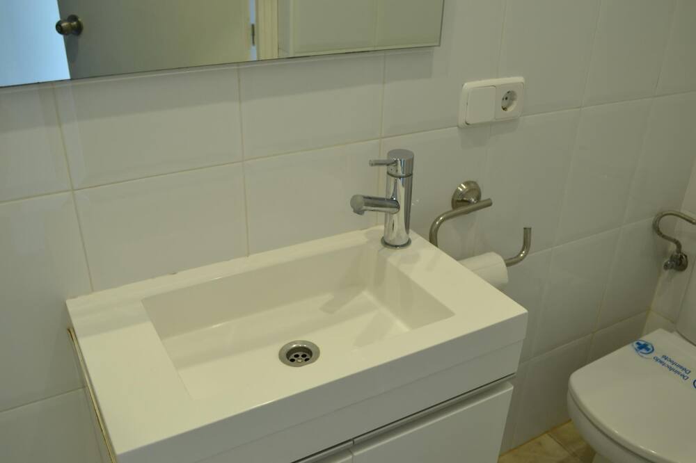 Photo of Bathroom in Llanca