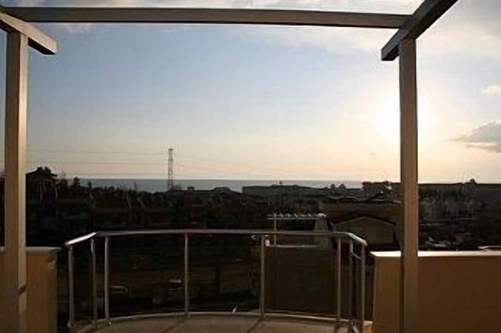 Photo of Patio Balcony in Side