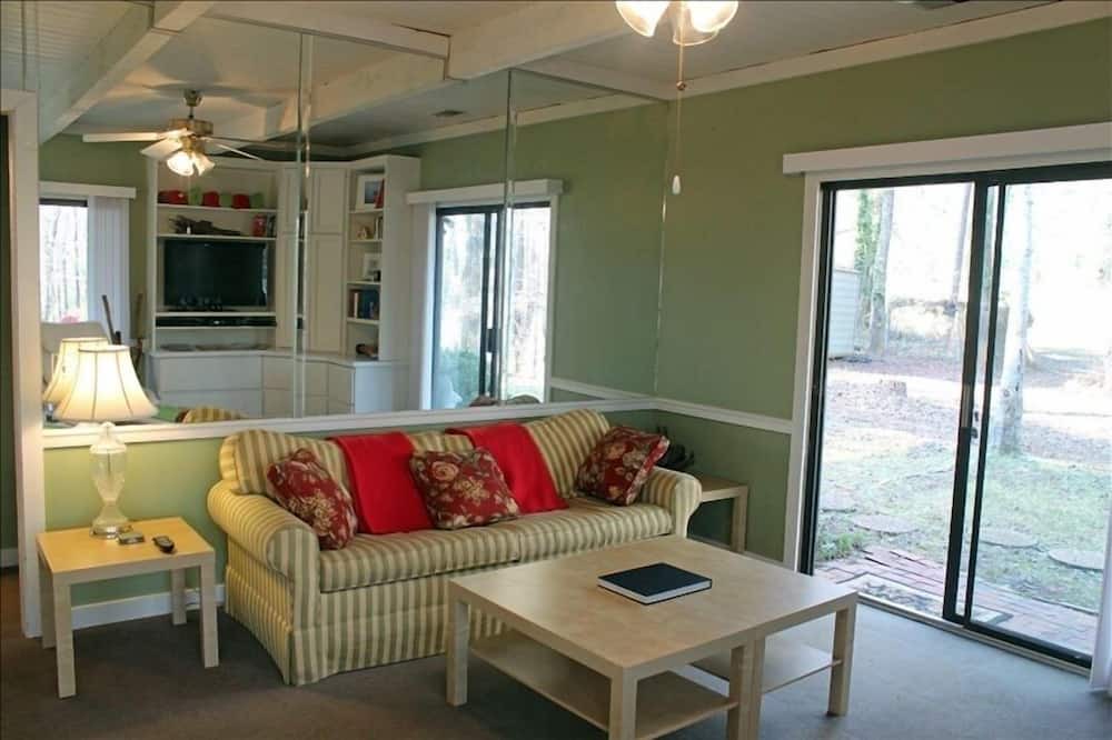 Photo of Bedroom in LaGrange