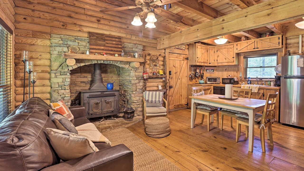Photo of Livingroom in Hueytown