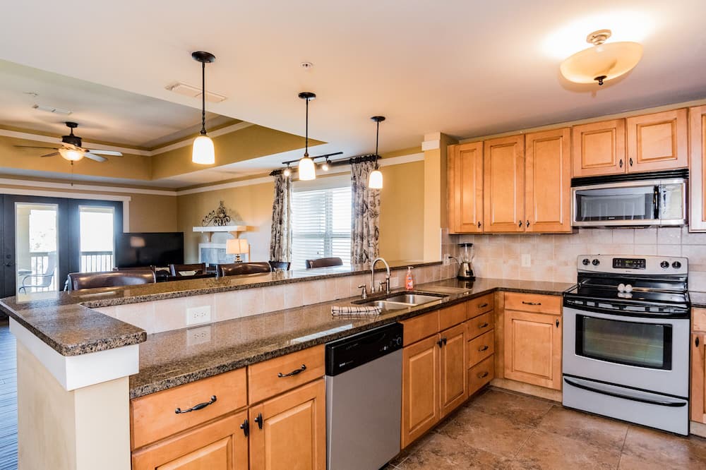 Photo of Kitchen in Talladega