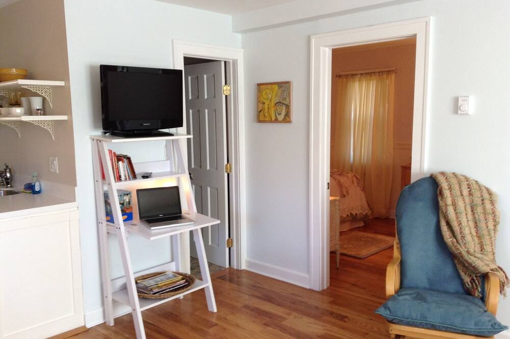 Photo of Livingroom in Poughkeepsie