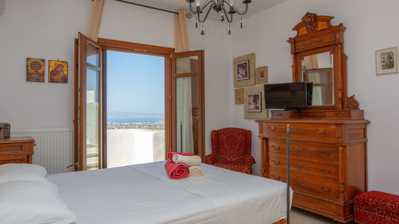 Photo of Bedroom in Glinado
