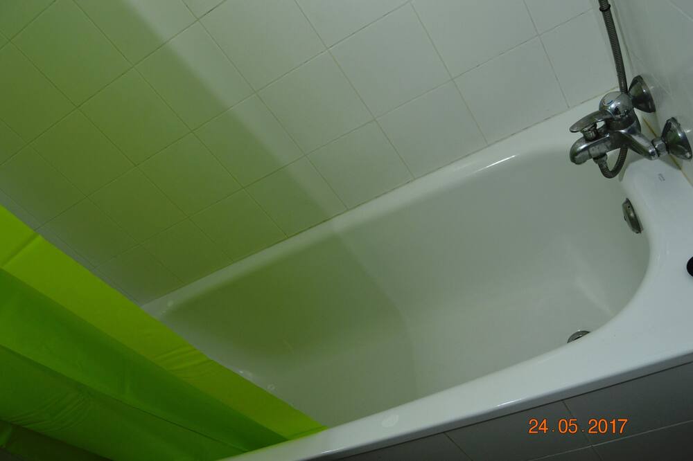 Photo of Bathroom in Figueres
