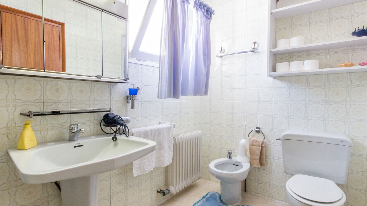 Photo of Bathroom in Figueres