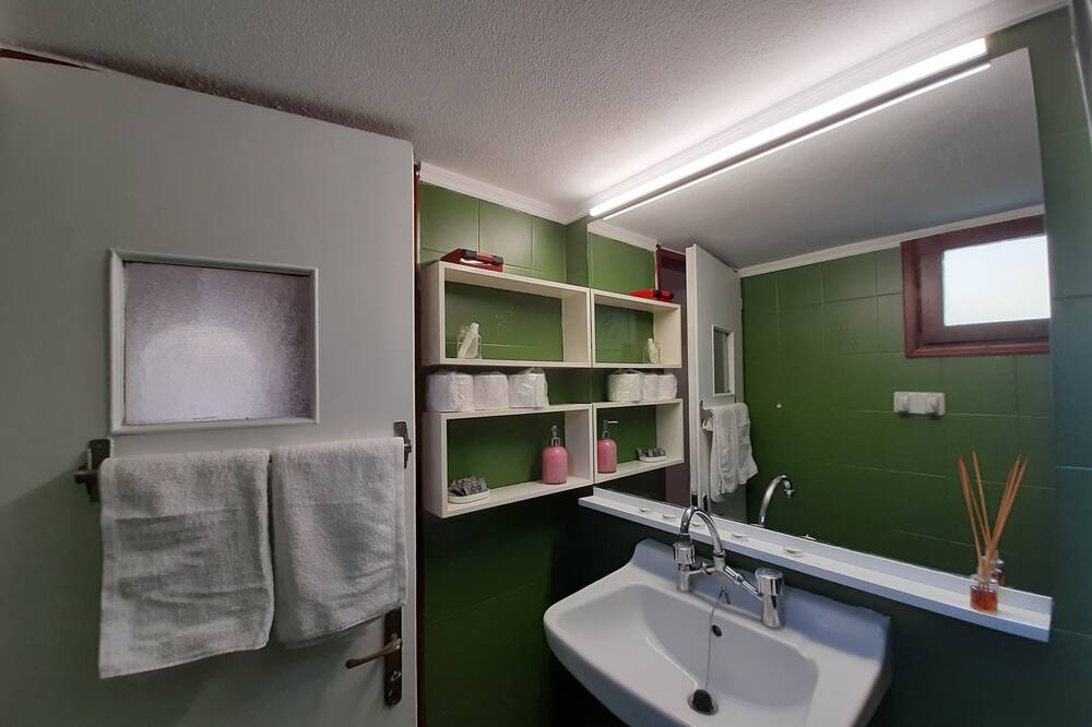 Photo of Bathroom in Kounelion