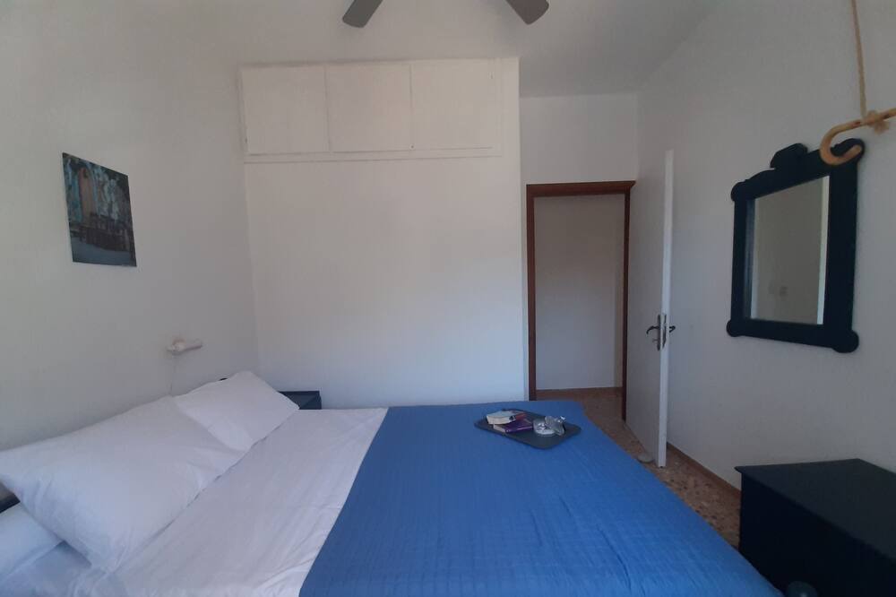 Photo of Bedroom in Kounelion