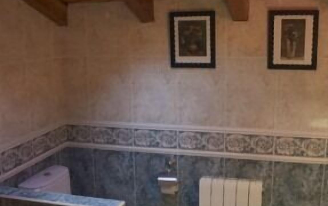 Photo of Bathroom in Lezaun