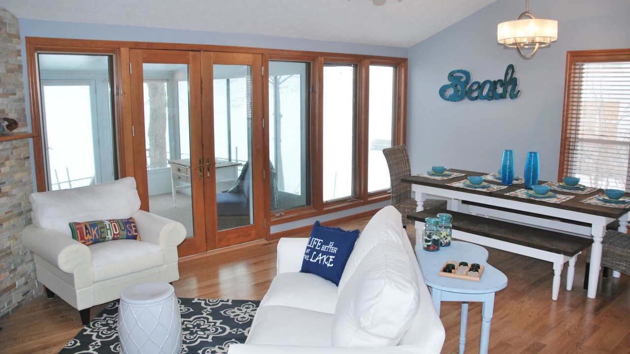 Photo of Livingroom in Livonia