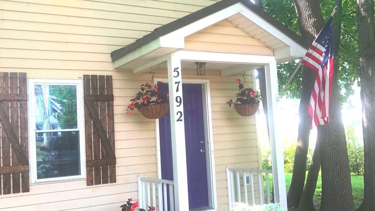 Photo of Outdoor in Livonia