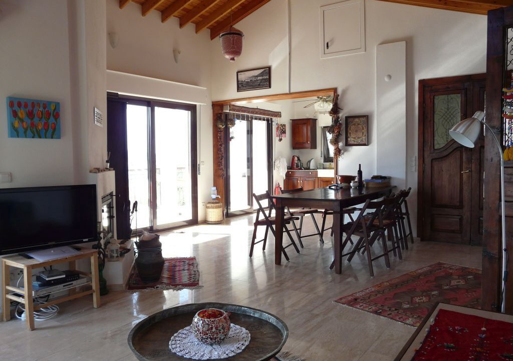 Photo of Livingroom in Yenifoca