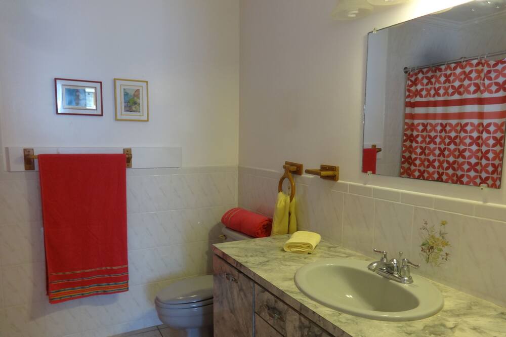 Photo of Bathroom in Crossing Rocks