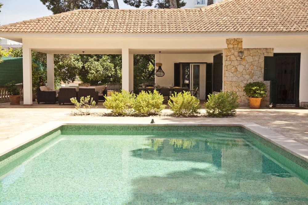 Photo of Outdoor in Les Meravelles