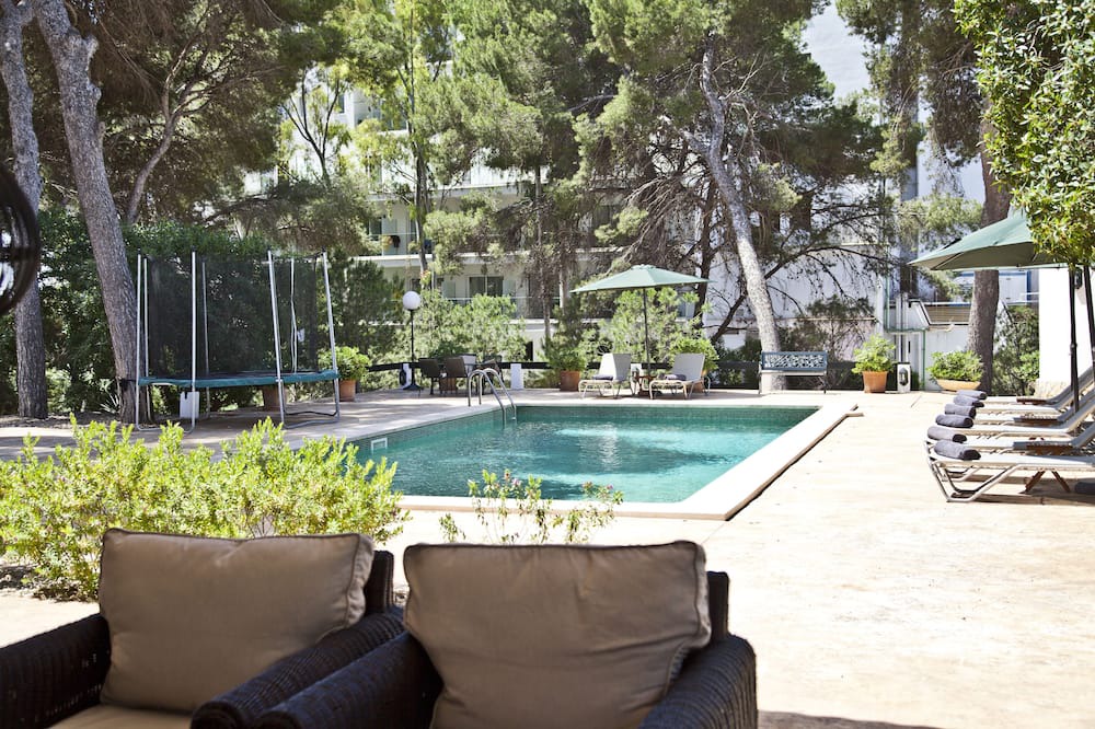 Photo of Outdoor in Les Meravelles