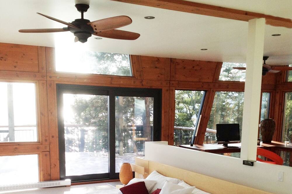 Photo of Bedroom in Saint Irenee