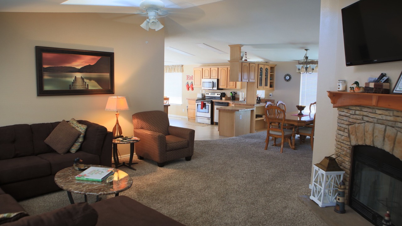 Photo of Livingroom in Parker Strip