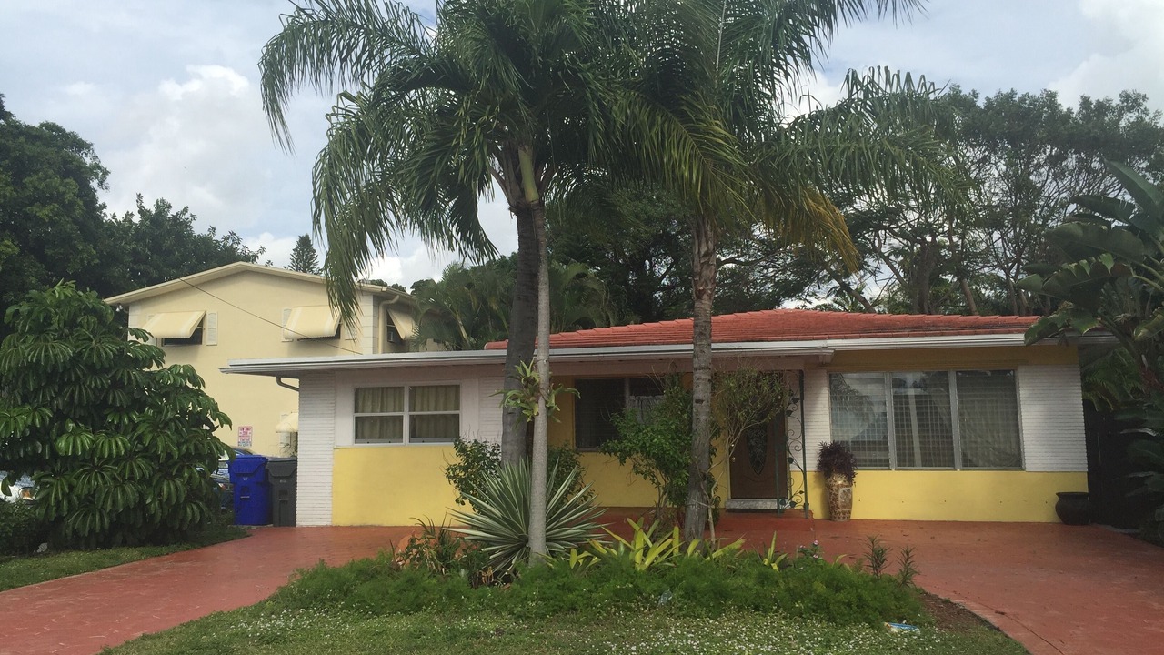 Photo of Outdoor in North Central Hollywood