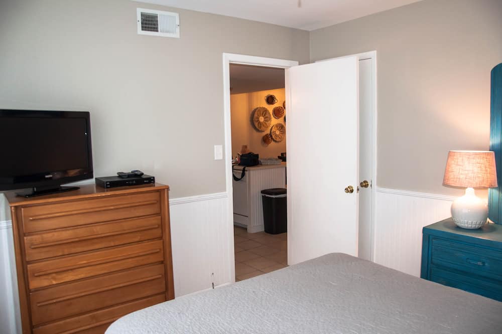 Photo of Bedroom in Orange Beach