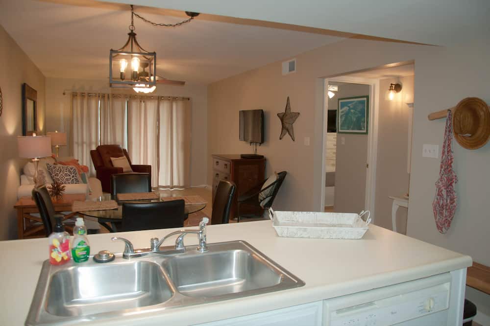 Photo of Kitchen in Orange Beach