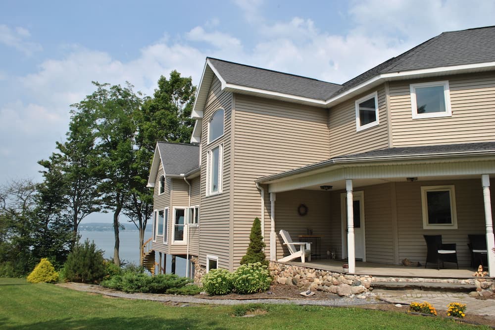 Photo of Outdoor in Teall Beach