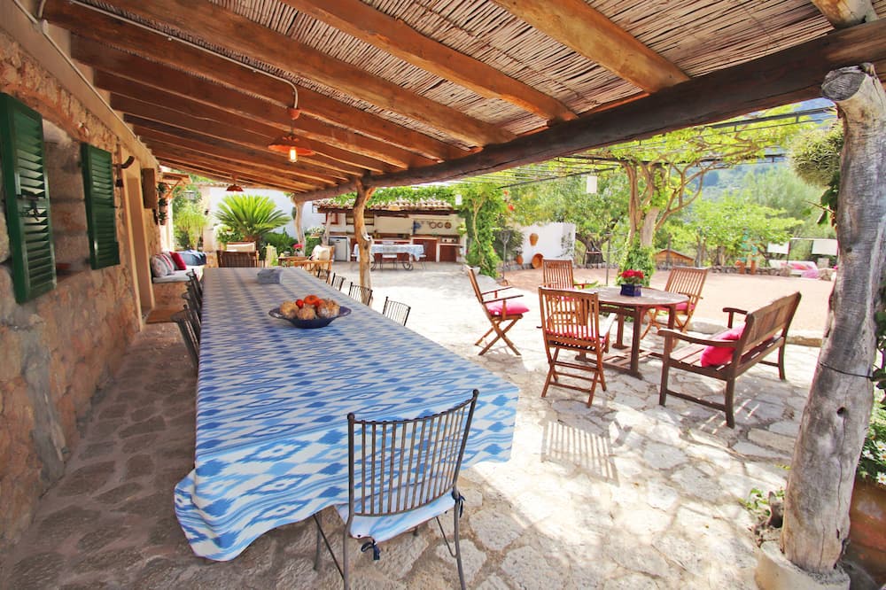 Photo of Patio Balcony in Biniaraix