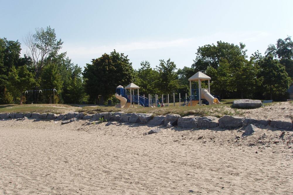 Photo of Others in Lake Erie Beach